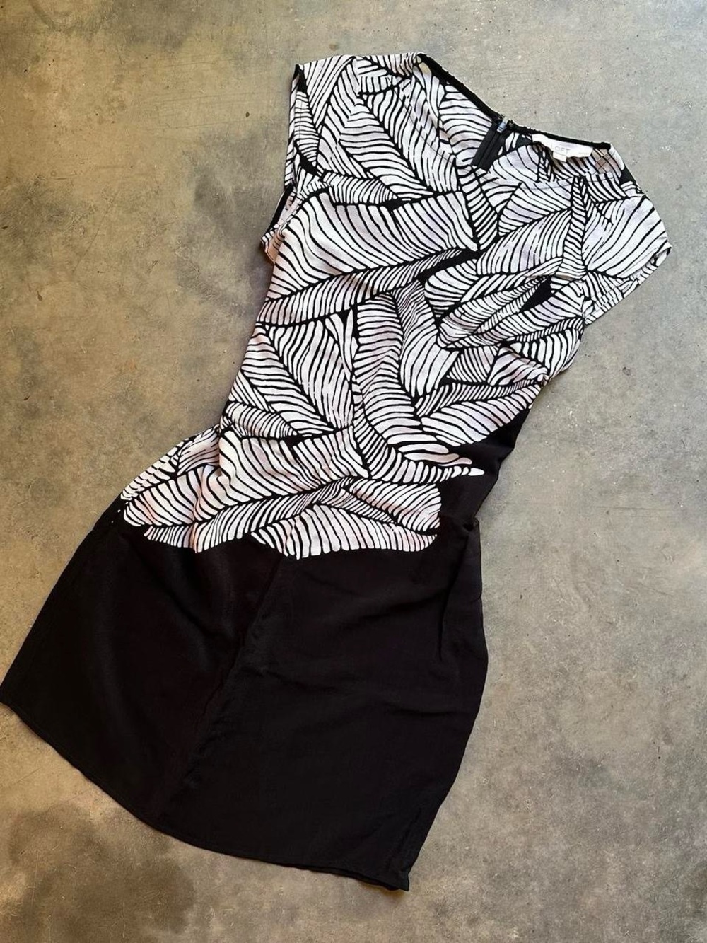 Black and white Loft dress